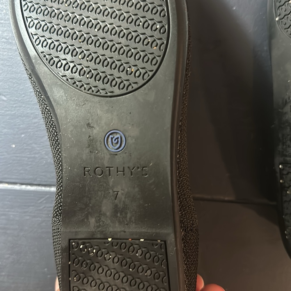 Black Rothy’s shoes - Picture 3 of 4